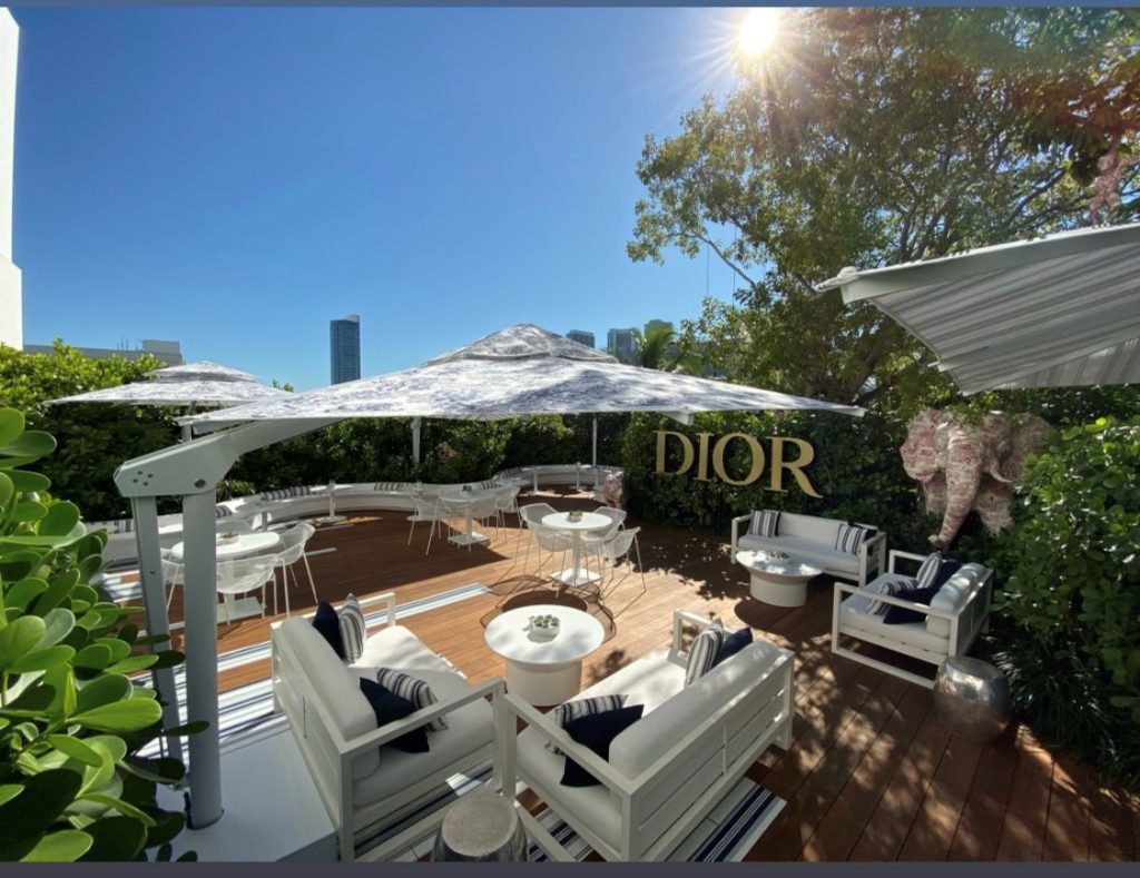 Poggesi per il Dior Cafè di Miami Poggesi per il Dior Cafè di Miami Poggesi